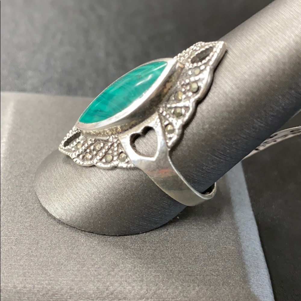 Silver Ring - Picture 3 of 3